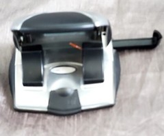 Vintage Swingline 2 Hole Punch Model 74055 ACCO Brands Inc Tested and Works