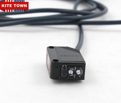 US E3Z-D61 Photoelectric Sensor Switch Diffuse-reflective Pre-wired NPN 5-100mm