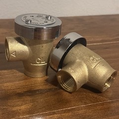 (2) *NEW* Watts 1/2″ Brass Vacuum Breakers Anti-Siphon 288A