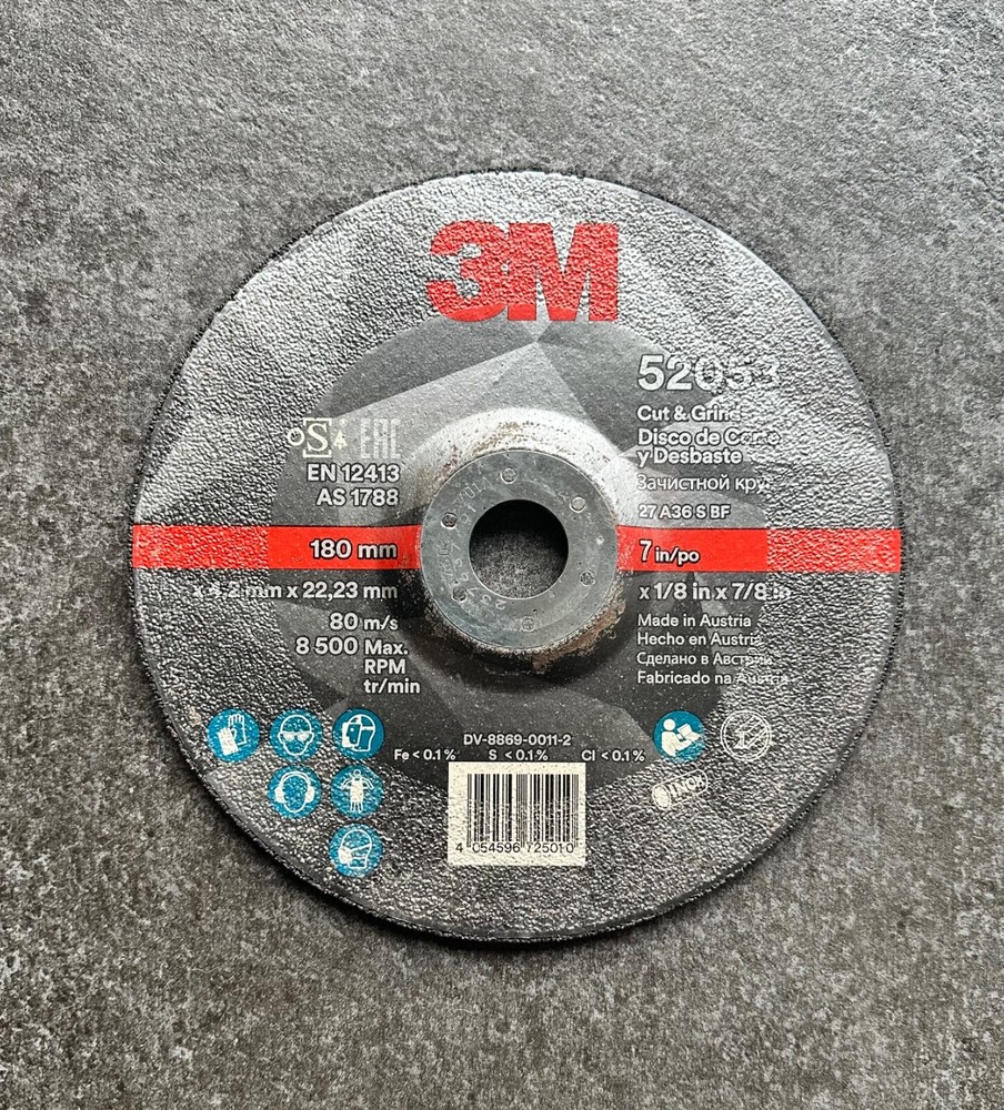 3M Cut and Grind 52053, 180×4,2×22 mm, A36+, 8.500 RPM, Type 27, 10 pc in box