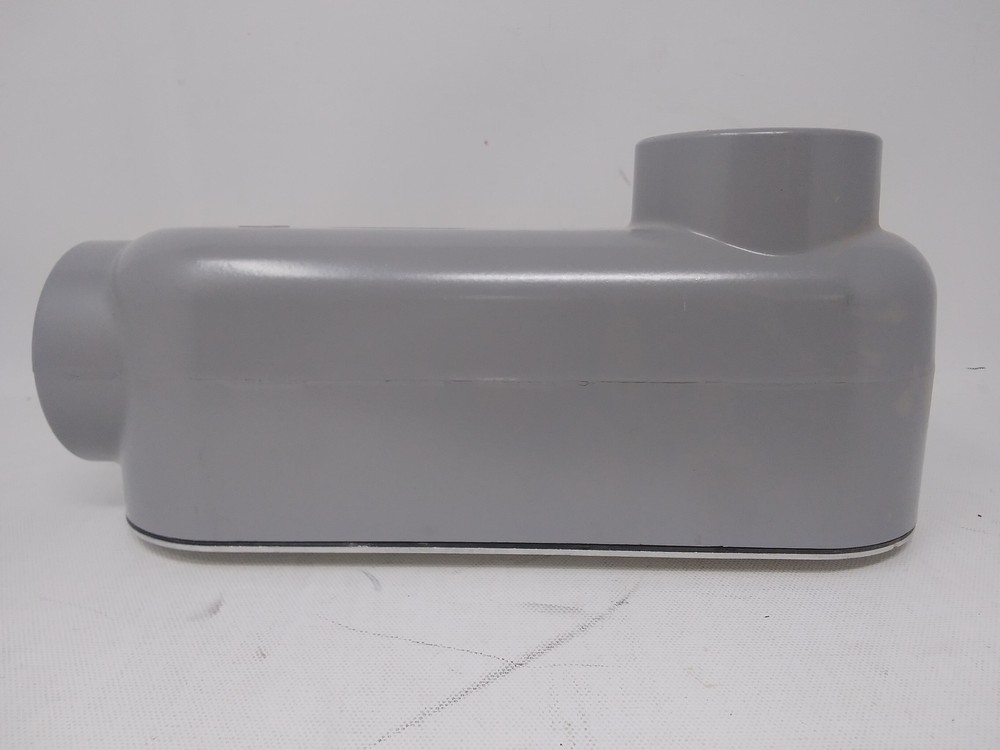 Garvin Southwire E121488 Conduit Body Topaz 2″ LB Rigid Threaded w/ Cover Gasket