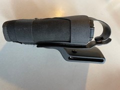UNCLE MIKE’S Duty Holster Sidekick, Size 22 -Right Side Made in USA