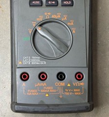 Blue-Point DMSC683A CAT III Digital Multimeter 4000 Count AC/DC V/A Ohms