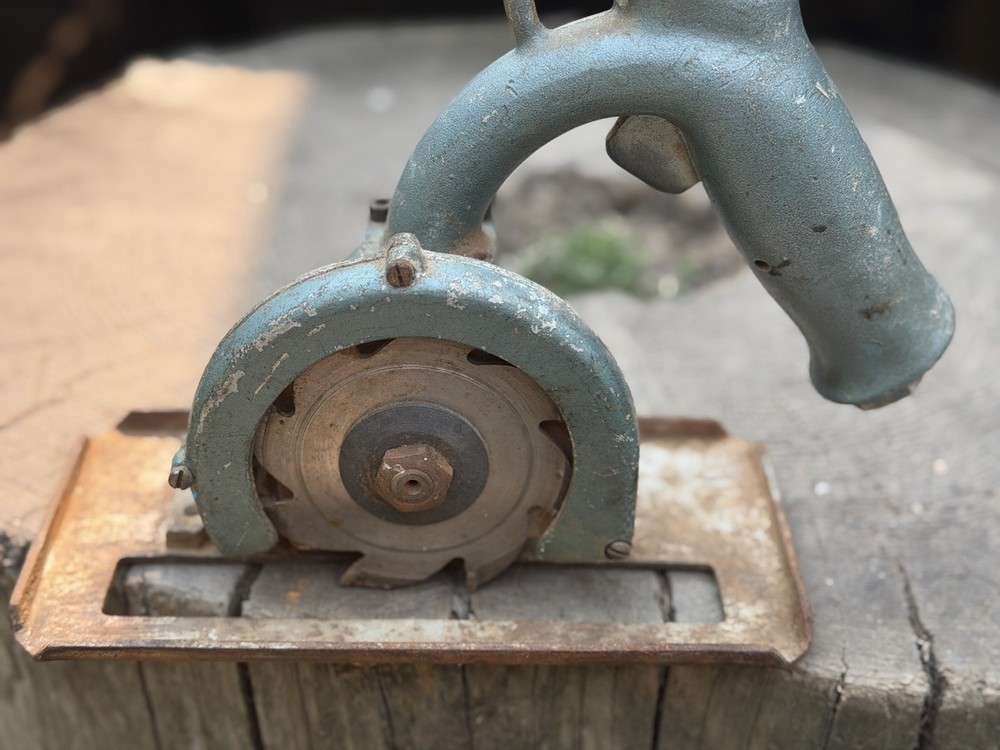 Ackley 4” Model #154S1 Pneumatic Air Powered Circular Saw