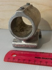 Hollaender NuRail Side-Mount Rail Flange – 1-1/4” IPS Aluminum Pipe Base Bracket