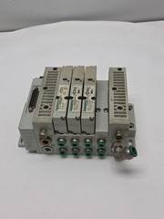 Numatics 052BA4Z2ML00061 239-1174 3-StationValve Manifold 25-Pin 24VDC