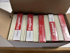 New In Box Wiremold V5748-2 2 Gang Device Box Ivory