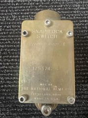 NATIONAL ACME CO. D200NP-B-45A2 SNAP LOCK SWITCH