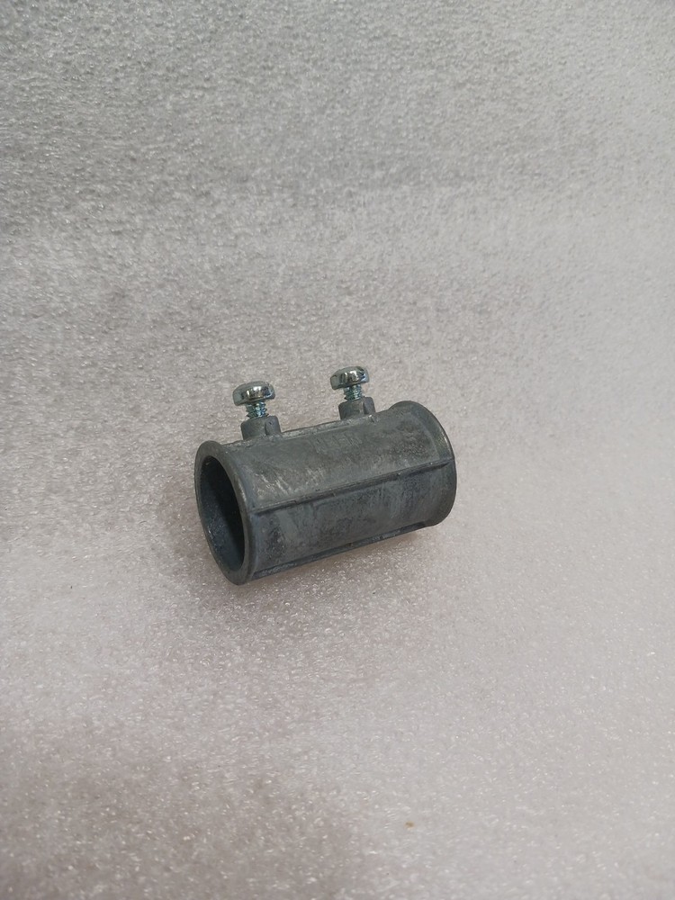 25 NEW Neer TC-512 3/4″ Coupling Conduit Coupler *FREE SHIPPING*