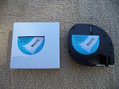 2 LETRA compatible Dymo Tag LT 91201 PLASTIC BLACK WHITE LABELS Tapes 12MM x 4M