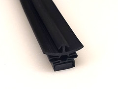 Compatible with Beverage-Air model # DD58, BB94, MS68. 22.25 X 31.5 in.