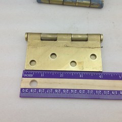 Stanley Door Hinges 3 2x4in round edge 1 2.25x4in Rectangle 1 2×3.5in Rectangle