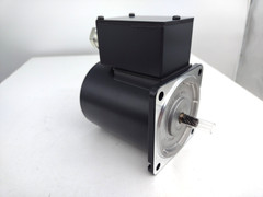 *** Oriental Motor 5IK40GN-ST2 Induction Motor 40W 200-220VAC 1300/1600RPM