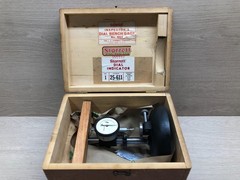 Starrett no 654 inspector dial bench gage w/ 25-611 dial indicator (needs work)