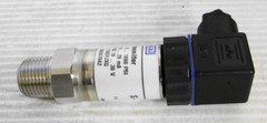 Wika 50247042 Pressure Transmitter S-10 0…1000PSI 4…20mA DC10…30V