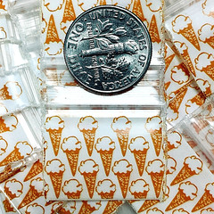 BaggiesSince1987 – 1034 Design Zip Bags 1000PCS Metallic 25 DSN MIX, READ DETAIL