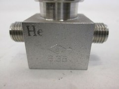 Fujikin, O.P. 3.5-7kgf/cm2G Pneumatic Valve, N.O, Used
