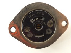 Hubbell Receptacle, 15A, 125V