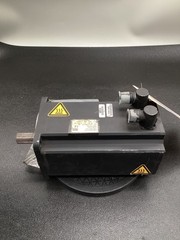 KUKA KK55Y-YYYY-030 3.77kW 600V AC Servo Motor 3000RPM USED