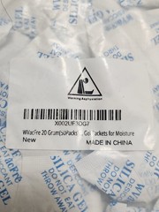 Silica gel packets 20 and 50 Gram