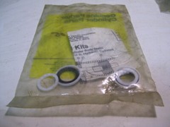 NIB PARKER PK102HLL05 TEFLON SEAL KIT 1″ ROD HL/2HL /1LL-3LL /2H/L/VHL CYL P4214