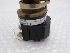 ALLEN BRADLEY 800H-PPB16 SER.A PILOT LIGHT GREEN NSNP