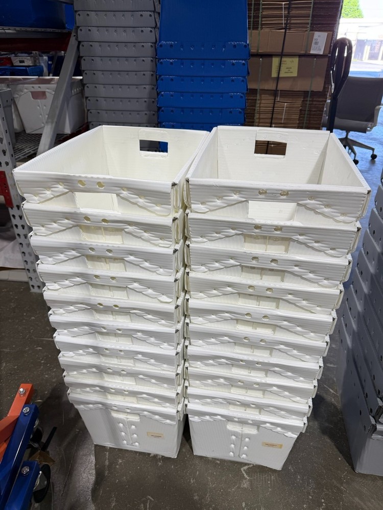 Lot of 20 Corrugated Plastic Postal Mail Type Totes Bin 18.5″L x 13.5″W x 11.5″H