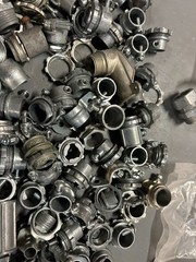 Assorted Electrical Conduit Connector Lot – 120 Pieces