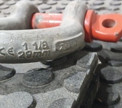 CM Columbus McKinnon USA 12TON 1 1/8inch SCREW PIN SHACKLE,
