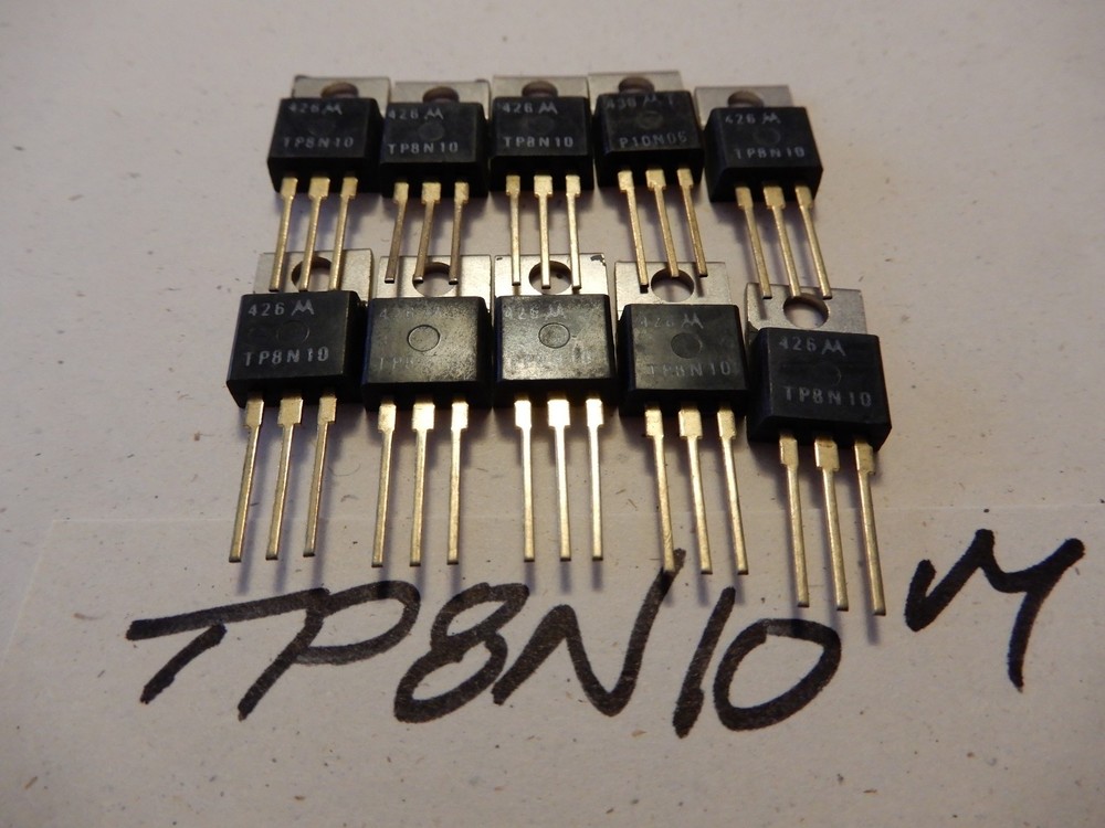 Motorola MTP8N10 Field Effect Transistors Gold Leads Qty 10 NOS BGX