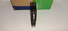 Square D QOT1515 Tandem Twin 15 Amp Mini Circuit Breaker with hook NEW