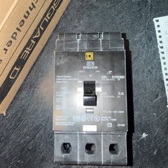 Square D EDB34030 – Mini Curcuit Breaker 30A 3P 25kA, 480Y/277VAC – MCB E-Frame