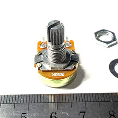 Potentiometer 50 kOhm linear 0.5W Pot 5% shaft OD 6mm OD 0.25 inch