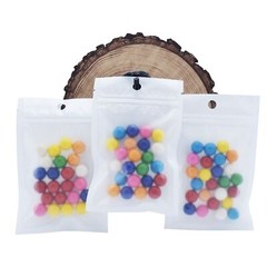 QQ Studio Black and White Food Safe QuickQlick™ Flat Candy Bags with Hang Hole