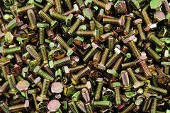 (500) Grade 8 Hex Head 1/4-20 x 5/8 Cap Screws Bolts Yellow