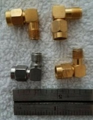 Astrolab 29029, DC-18GHz, SMA(M)/SMA(F), 90-degree Right-Angle RF Adapter