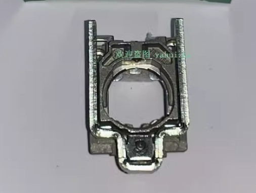 1PC NEW Schneider ZB4BZ009