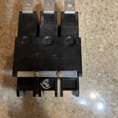 Eaton GHB3050 50A 3-Pole Circuit Breaker – Black