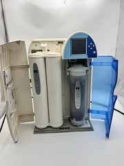 MILLIPORE MILLI-Q ADVANTAGE A10 WATER PURIFICATION SYSTEM WITH Q-POD