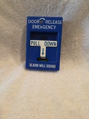 Emergency Door Release, SDC 492, Blue, NEW