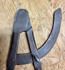 Vintage 8″ Unmarked Wing Divider Machinist Layout Scribing Tool Friction Adjust