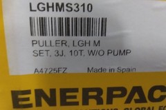 Enerpac LGHMS310 3 Jaw 5 Ton Capacity Hydraulic Puller Set w/out Pump