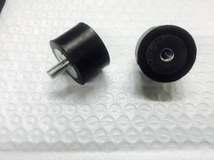 GS-0033 DEVILBISS, BRIGGS GENERATOR PRESSURE WASHER VIBRATION ISOLATOR MOUNT 2PK
