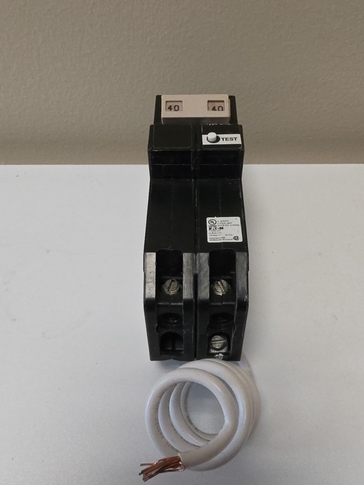 Eaton CHN240GF Takeout