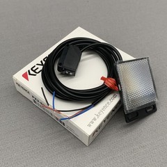 New In Box KEYENCE PZ2-62P PZ262P Photoelectric Sensor US FAST SHIPPING