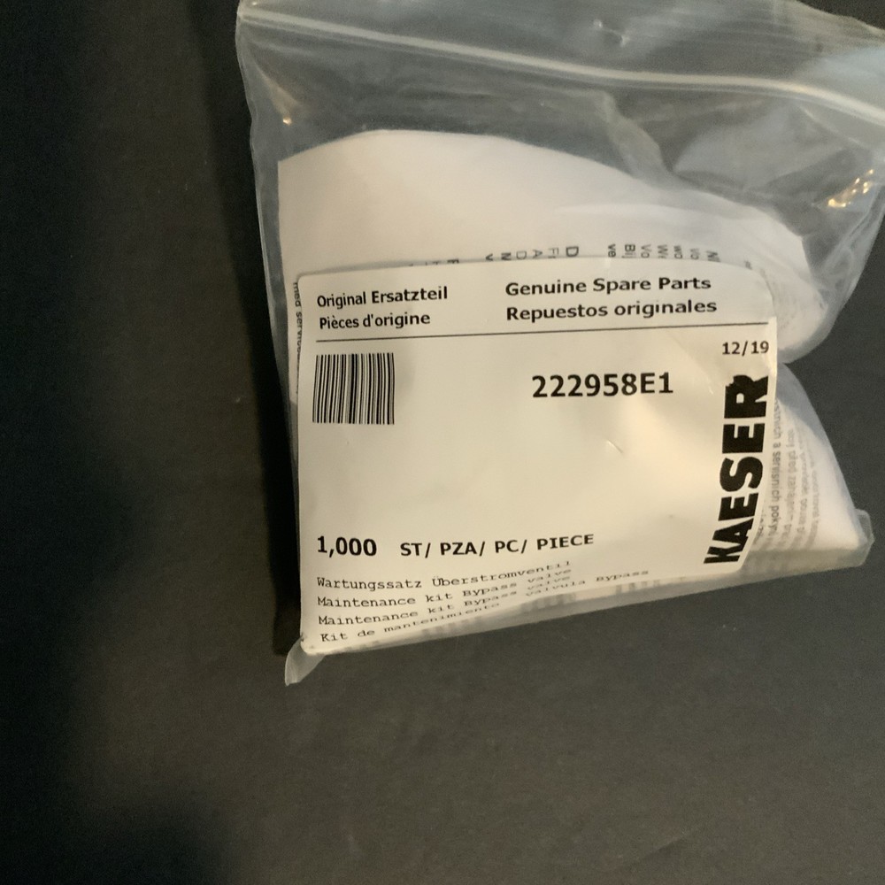 Kaeser Air Compressor OEM 222958E1 thermostat bypass valve kit