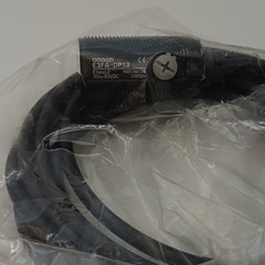 OMRON E3FA-DP13 Photoelectric Sensor 10–30VDC Class 2 New Indonesia