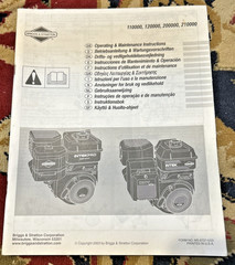 Briggs & Stratton Model Series 110000, 120000, 200000, 210000 Owner Manual