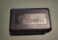 11941 Tohnichi 15BTG-A torque gauge 15-0.2 lbf-in w/ case