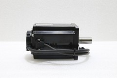 3.5kg FUJI Used GYS751D5-HC2 0.75kW Key Type AC Servo Motor MOT-I-4272=9E28